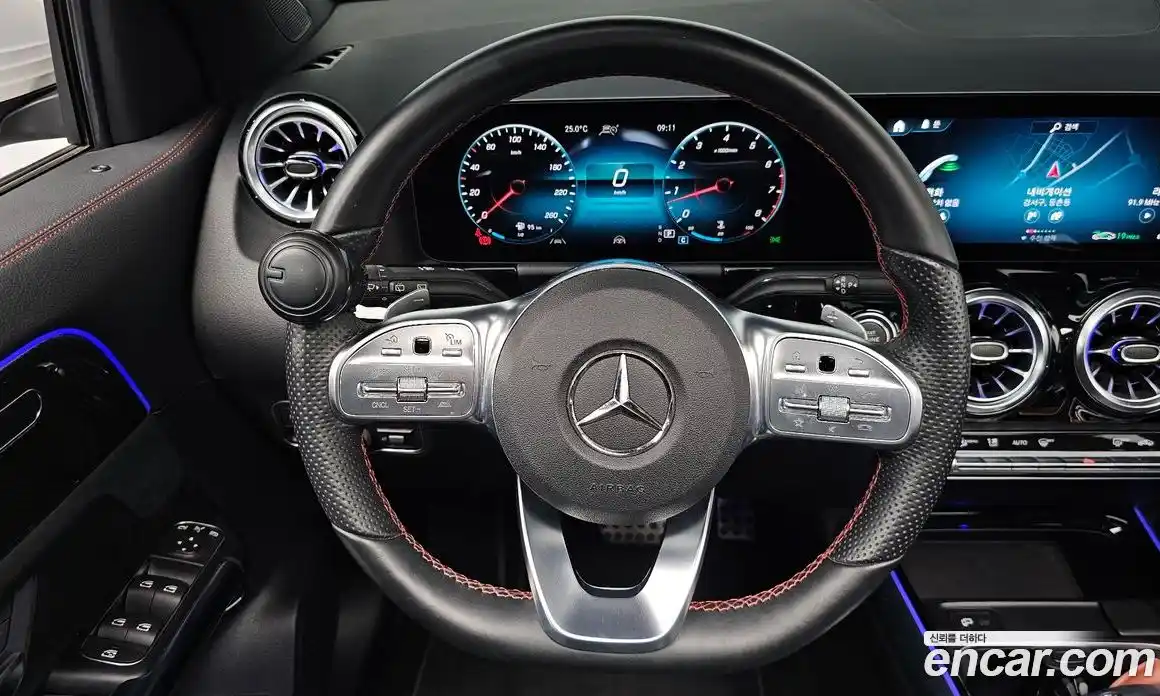 Mercedes-Benz GLA-Class 2022 2.0 гидро, фото 18