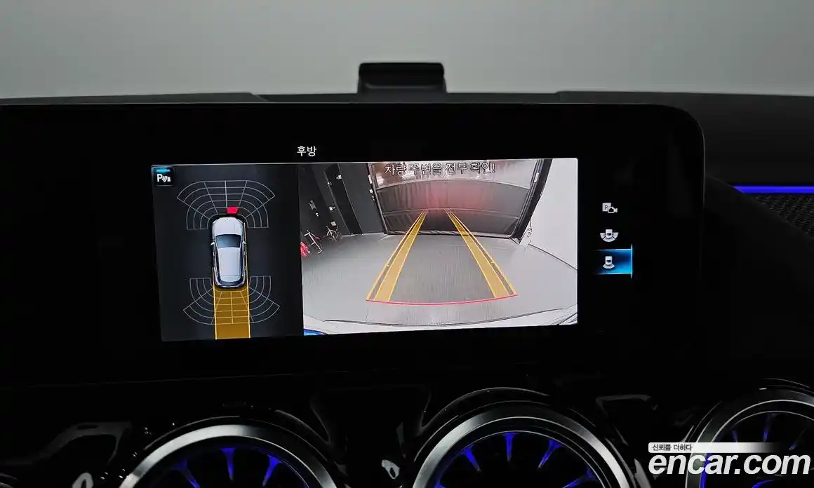 Mercedes-Benz GLA-Class 2022 2.0 гидро, фото 20