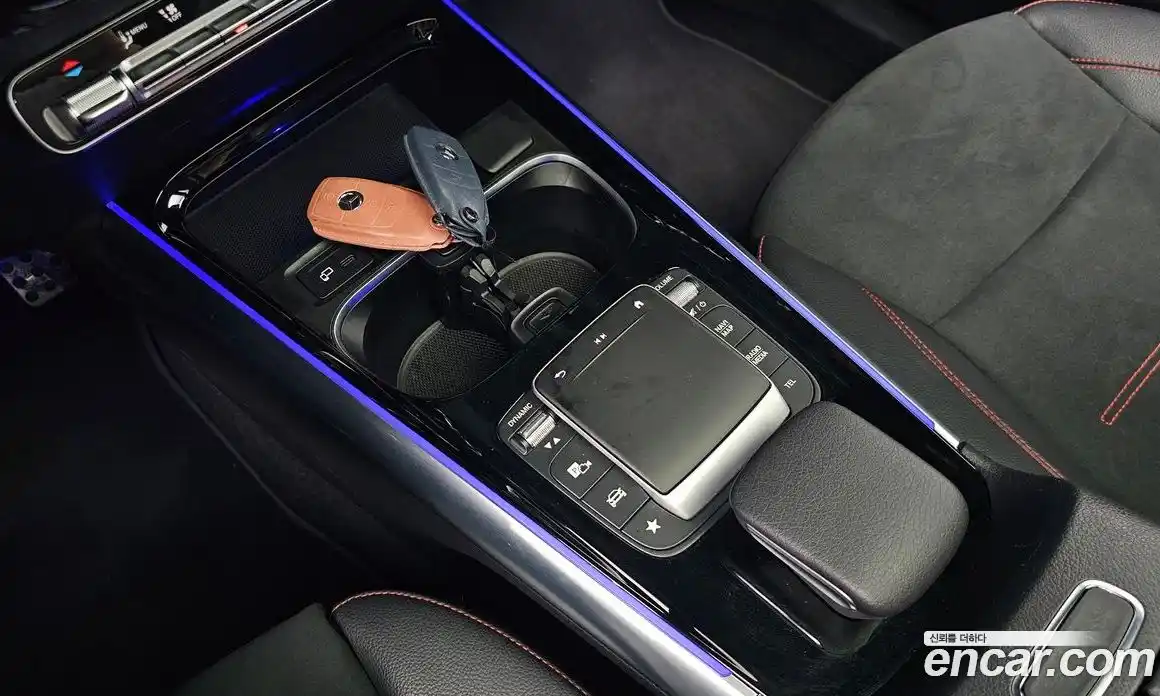 Mercedes-Benz GLA-Class 2022 2.0 гидро, фото 21