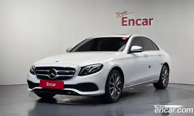 Mercedes-Benz E-Class, 2018, 61 225 км