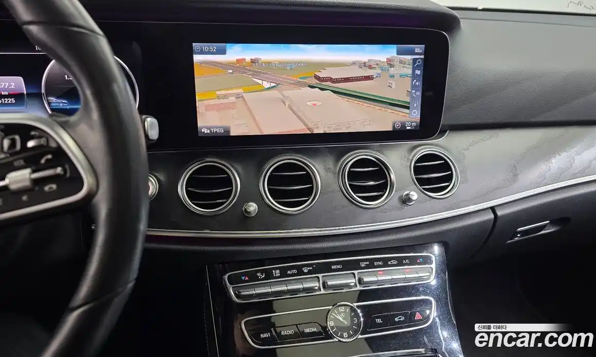 Mercedes-Benz E-Class 2018 2.0 автомат (гидро), фото 18