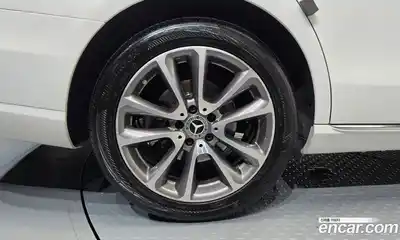 Mercedes-Benz E-Class 2018 2.0 автомат (гидро), миниатюра 5