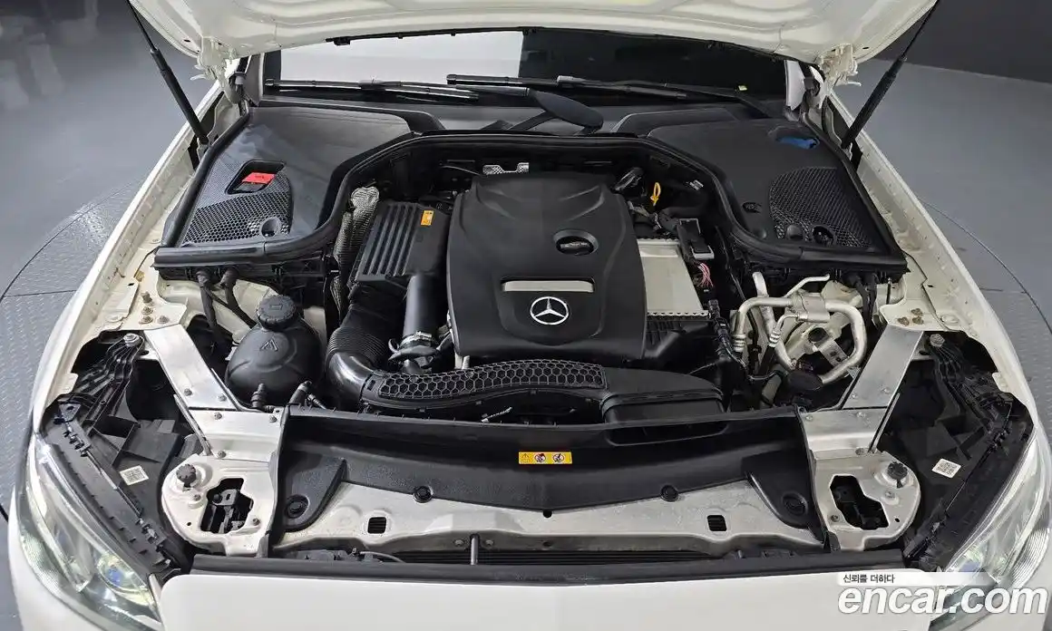 Mercedes-Benz E-Class 2018 2.0 автомат (гидро), фото 6