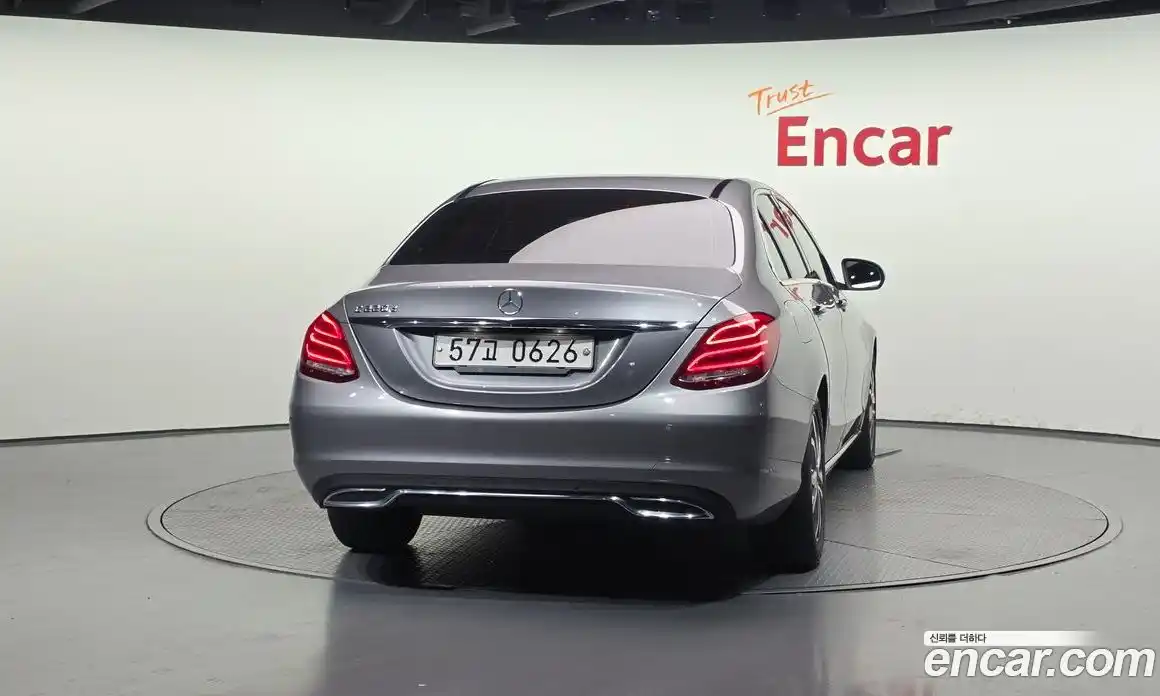 Mercedes-Benz C-Class 2016 2.1 гидро, фото 4 Mercedes-Benz C-Class 2016 2.1 гидро, фото 4