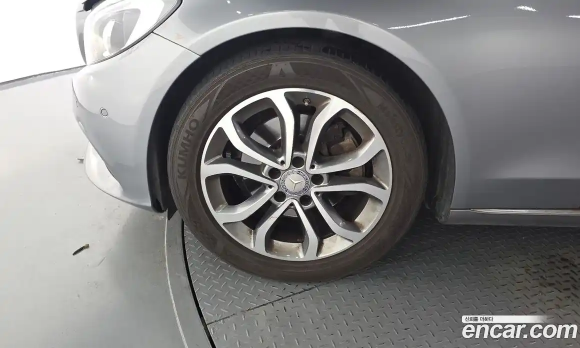 Mercedes-Benz C-Class 2016 2.1 гидро, фото 5 Mercedes-Benz C-Class 2016 2.1 гидро, фото 5