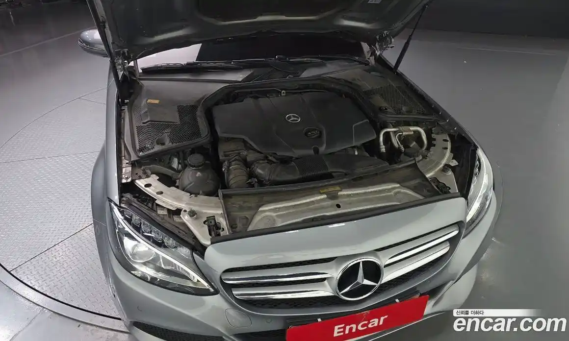 Mercedes-Benz C-Class 2016 2.1 гидро, фото 6 Mercedes-Benz C-Class 2016 2.1 гидро, фото 6