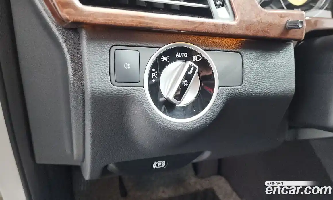 Mercedes-Benz E-Class 2012 3.5 автомат (гидро), фото 19
