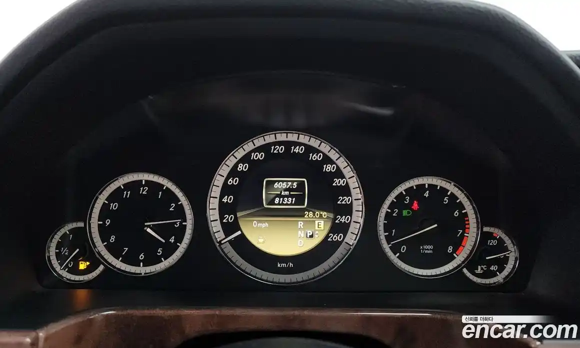 Mercedes-Benz E-Class 2012 3.5 автомат (гидро), фото 8
