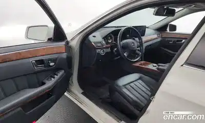Mercedes-Benz E-Class 2012 3.5 автомат (гидро), миниатюра 10