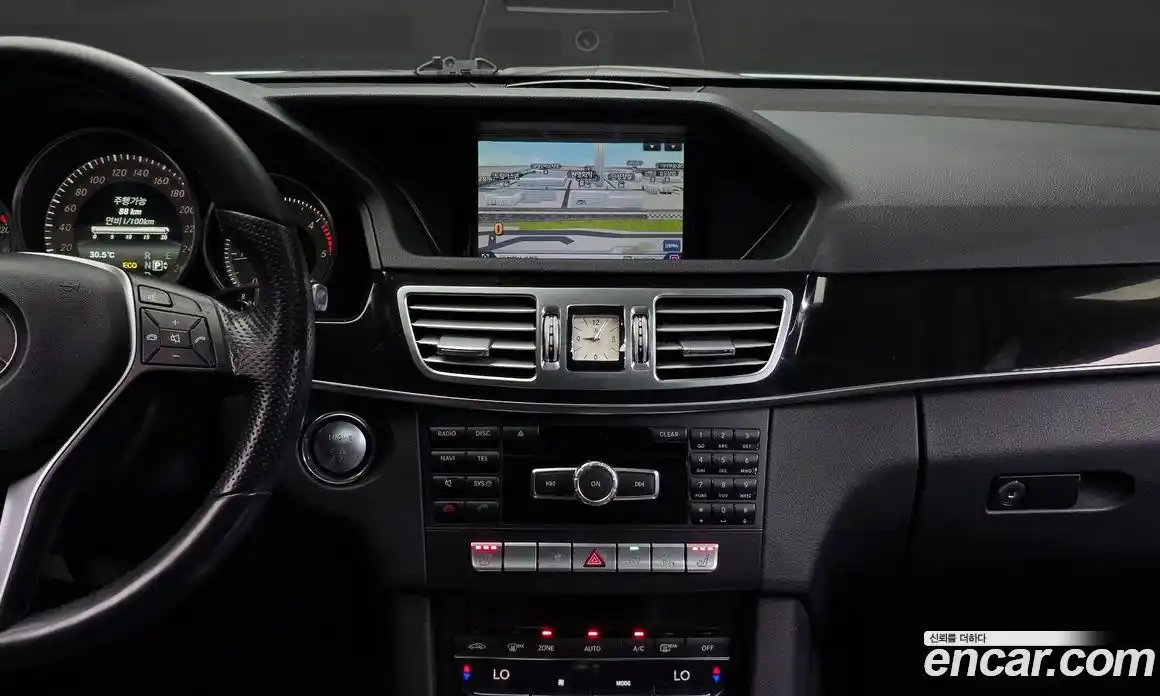 Mercedes-Benz E-Class 2014 2.1 автомат (гидро), фото 12