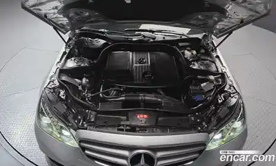 Mercedes-Benz E-Class 2014 2.1 автомат (гидро), миниатюра 6