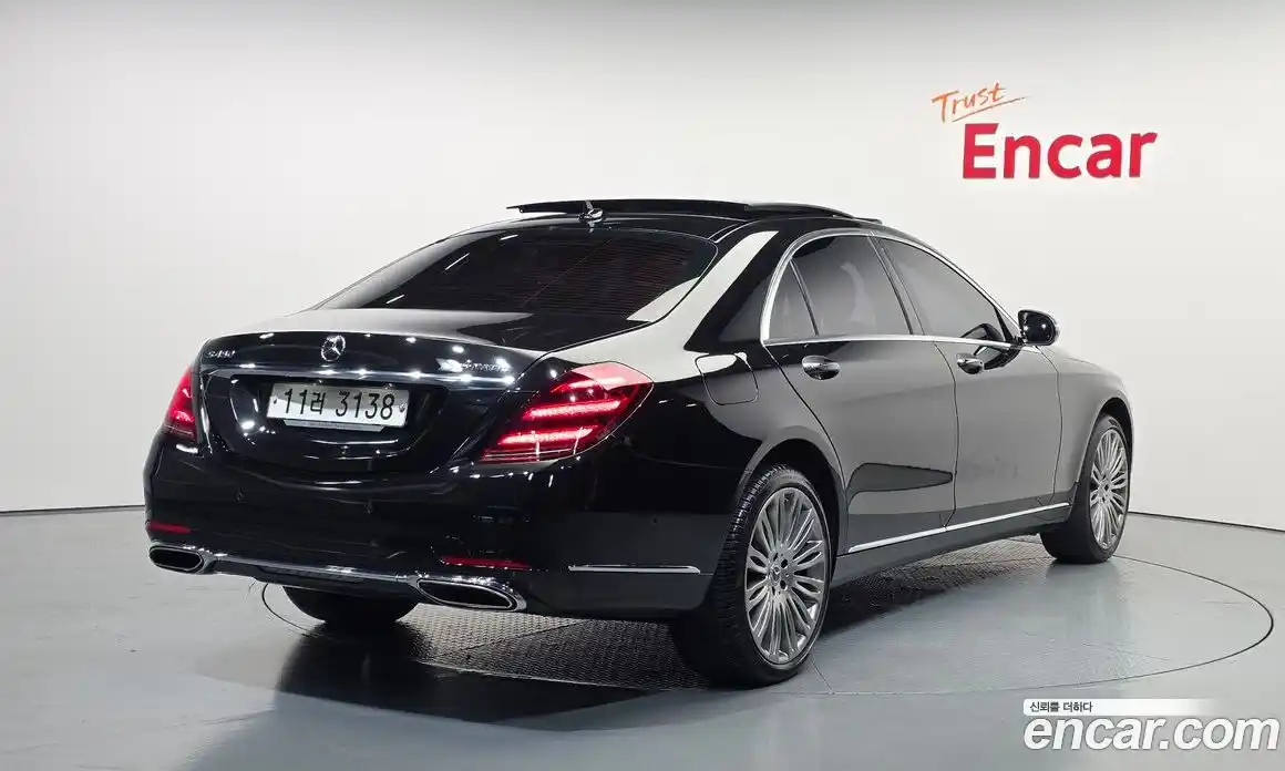 Mercedes-Benz S-Class 2019 3.0 гидро, фото 2 Mercedes-Benz S-Class 2019 3.0 гидро, фото 2