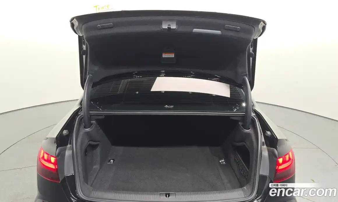 Audi A4 2021 2.0 автомат (гидро), фото 24