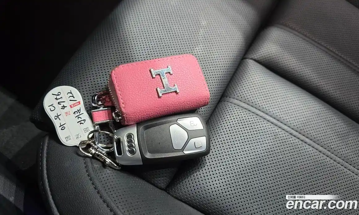 Audi A4 2021 2.0 автомат (гидро), фото 33