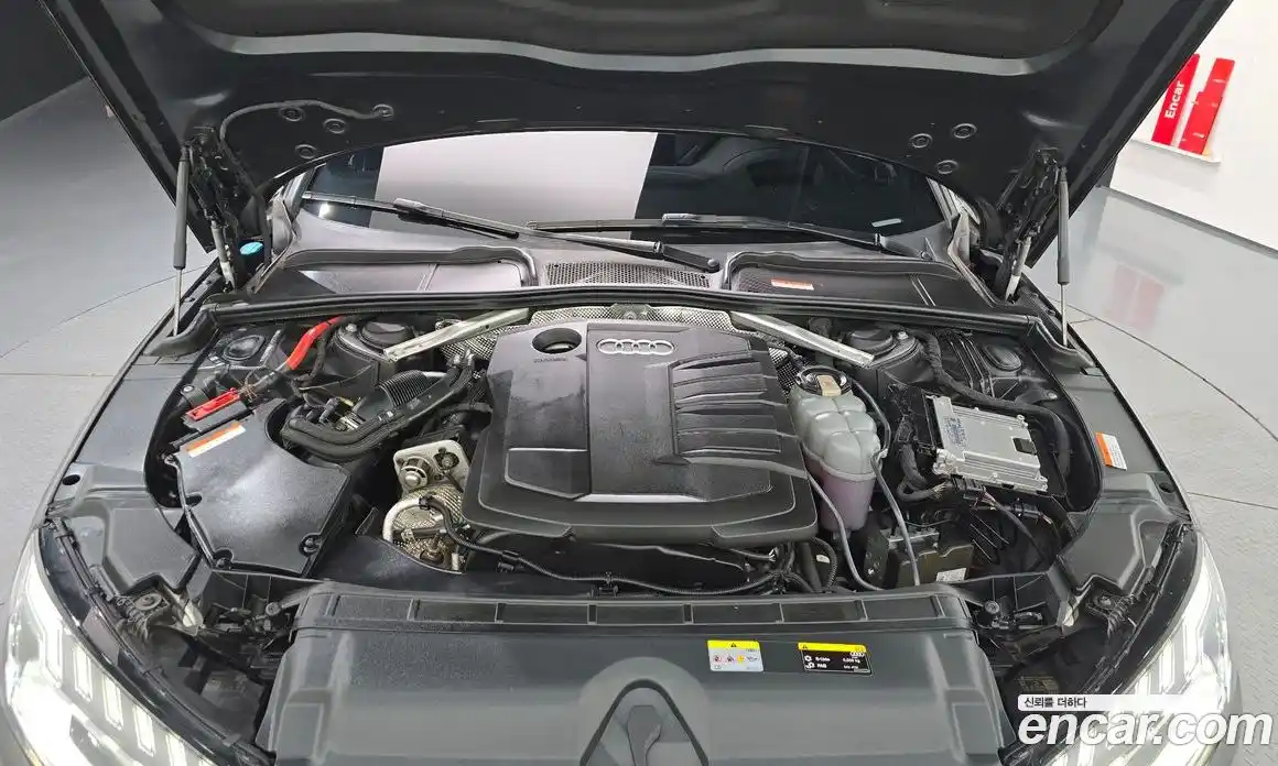 Audi A4 2021 2.0 автомат (гидро), фото 6