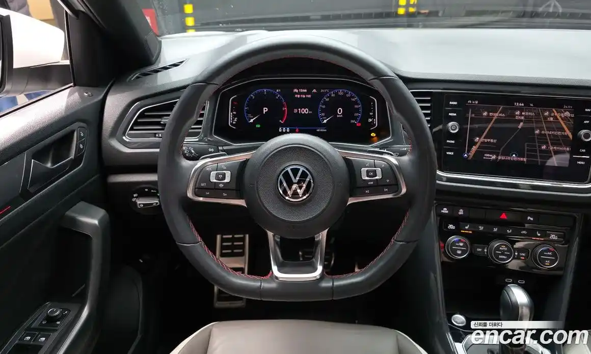 Volkswagen T-Roc 2021 2.0 автомат (гидро), фото 19