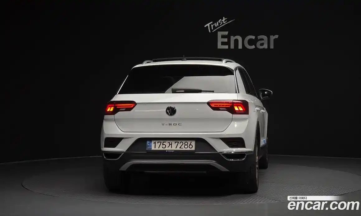Volkswagen T-Roc 2021 2.0 автомат (гидро), фото 4