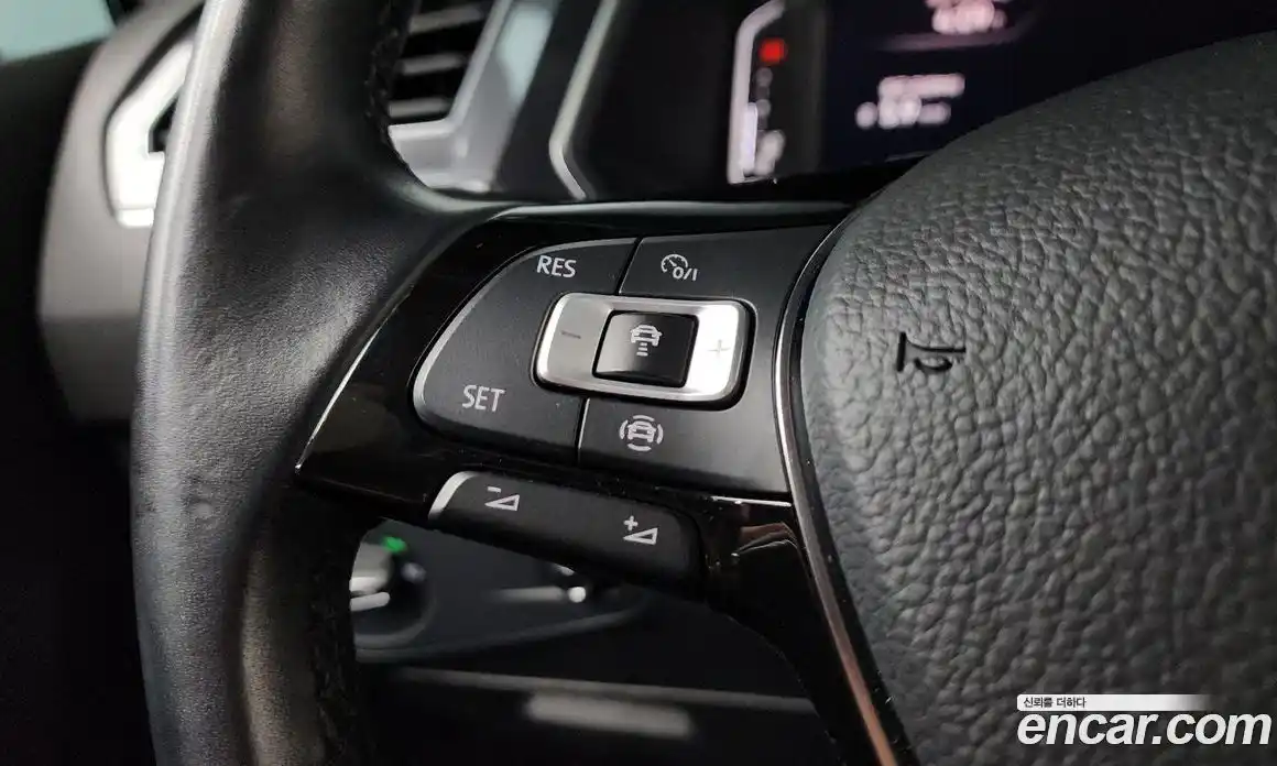 Volkswagen Tiguan 2020 2.0 автомат (гидро), фото 15