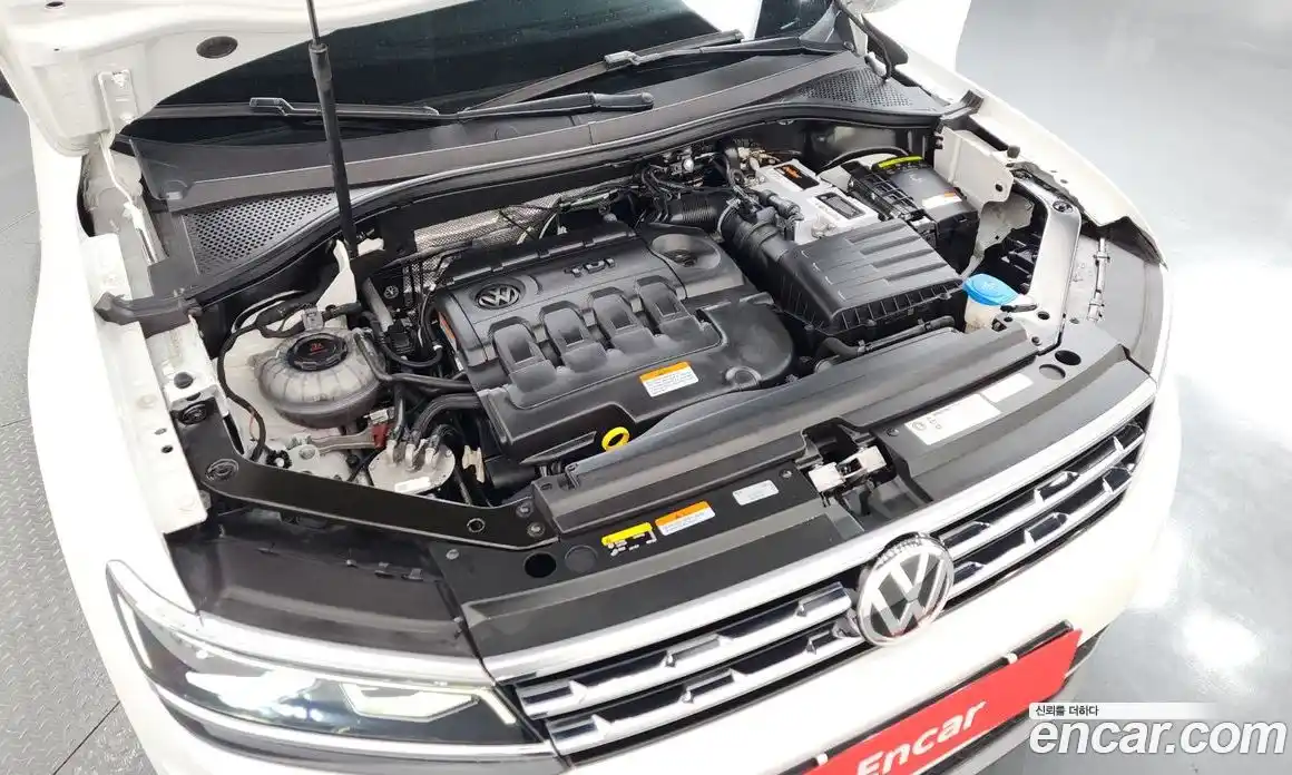 Volkswagen Tiguan 2020 2.0 автомат (гидро), фото 6
