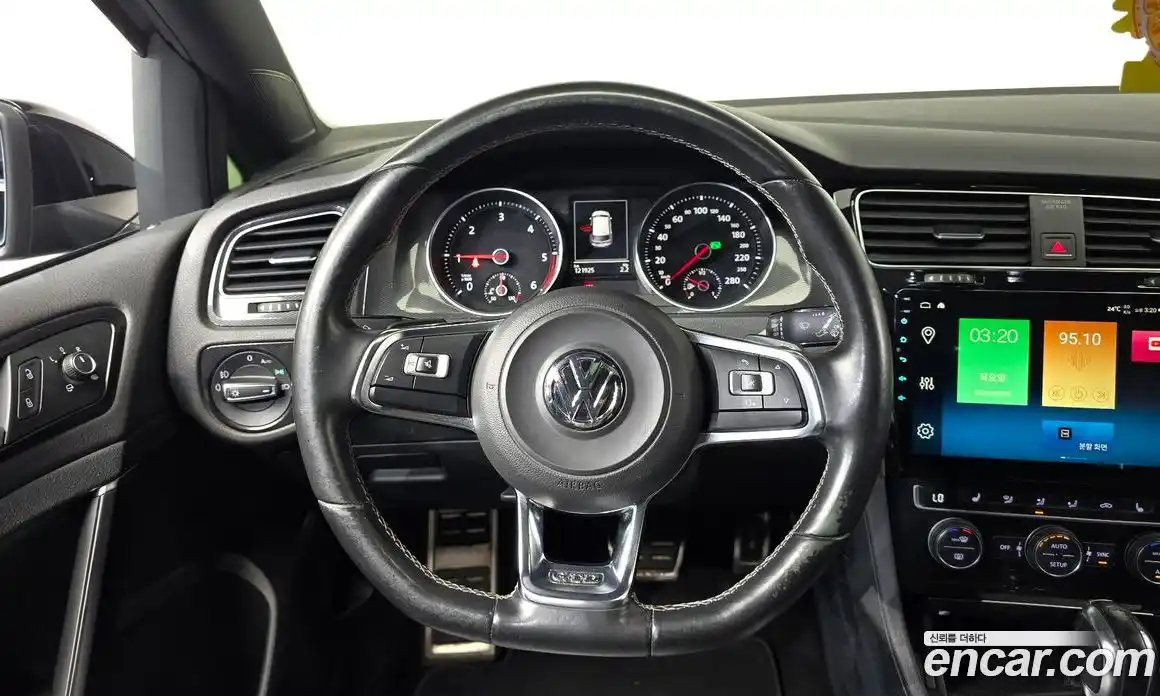 Volkswagen Golf 2014 2.0 автомат (гидро), фото 12