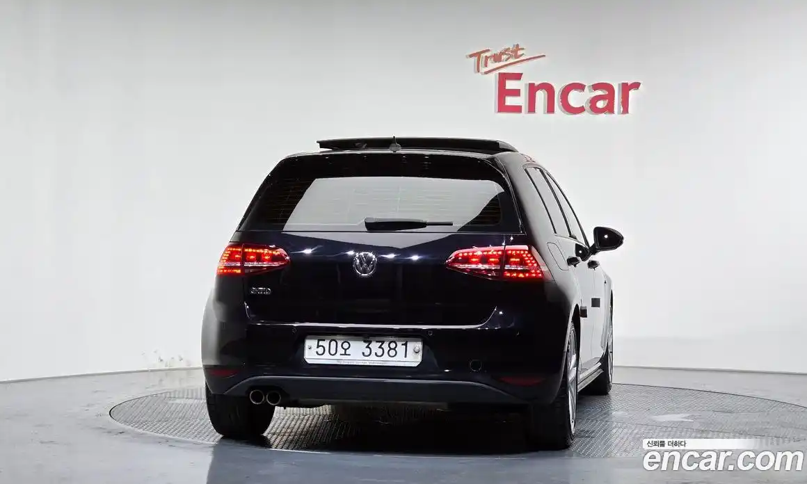 Volkswagen Golf 2014 2.0 автомат (гидро), фото 4