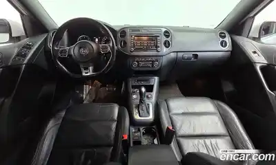 Volkswagen Tiguan 2015 2.0 автомат (гидро), миниатюра 7