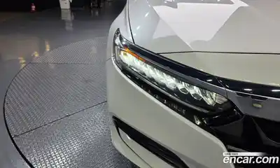 Honda Accord 2019 1.5 автомат (гидро), миниатюра 8