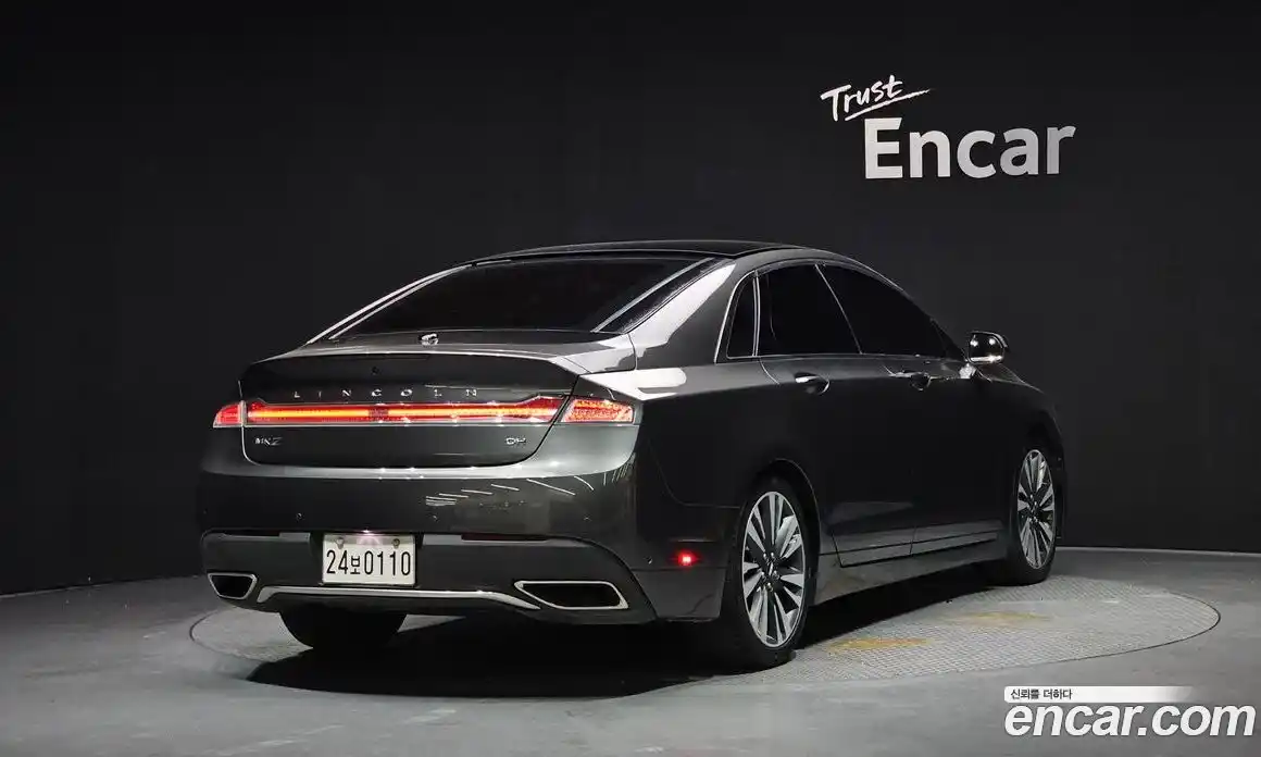Lincoln MKZ 2017 2.0 автомат (гидро), фото 2 Lincoln MKZ 2017 2.0 автомат (гидро), фото 2