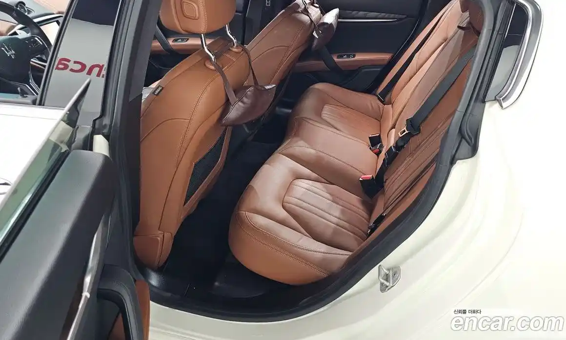 Maserati Ghibli 2015 3.0 автомат (гидро), фото 11