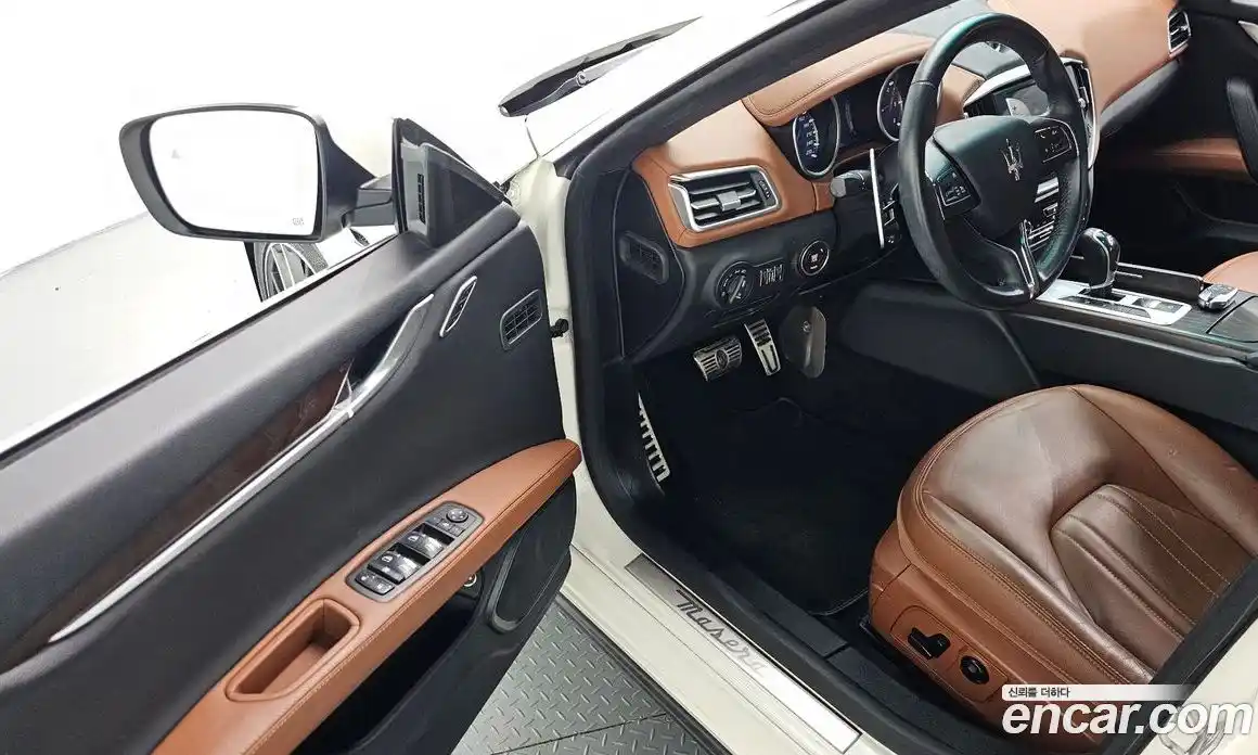 Maserati Ghibli 2015 3.0 автомат (гидро), фото 10