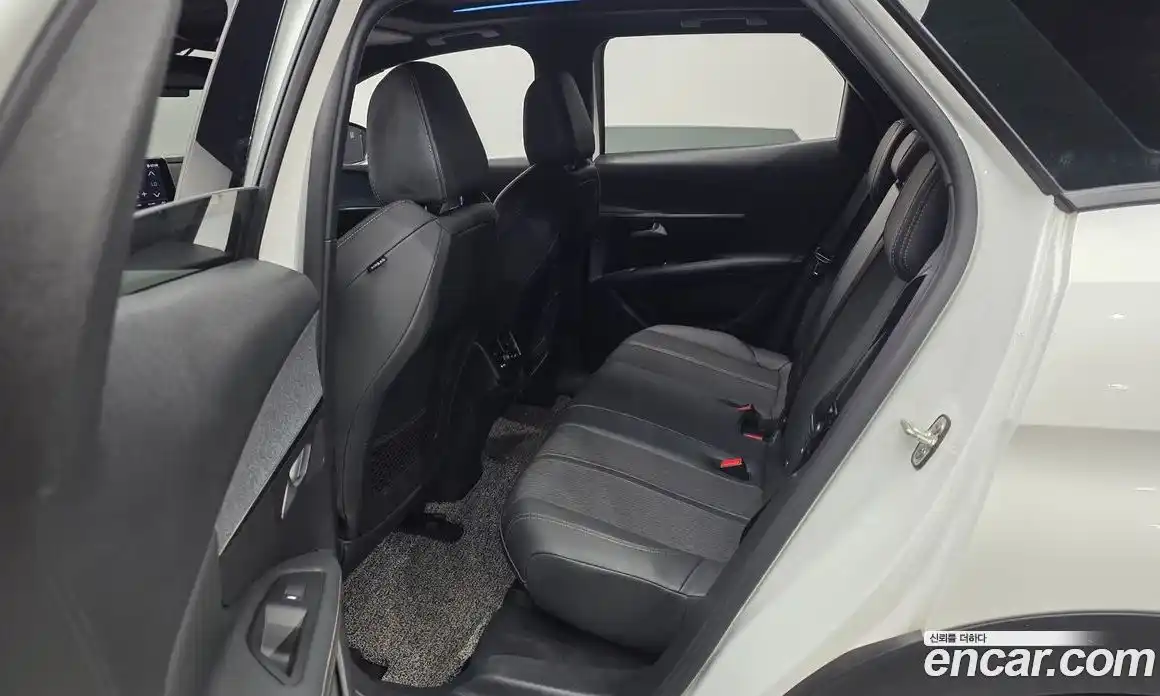 Peugeot 3008 2021 1.5 автомат (гидро), фото 18