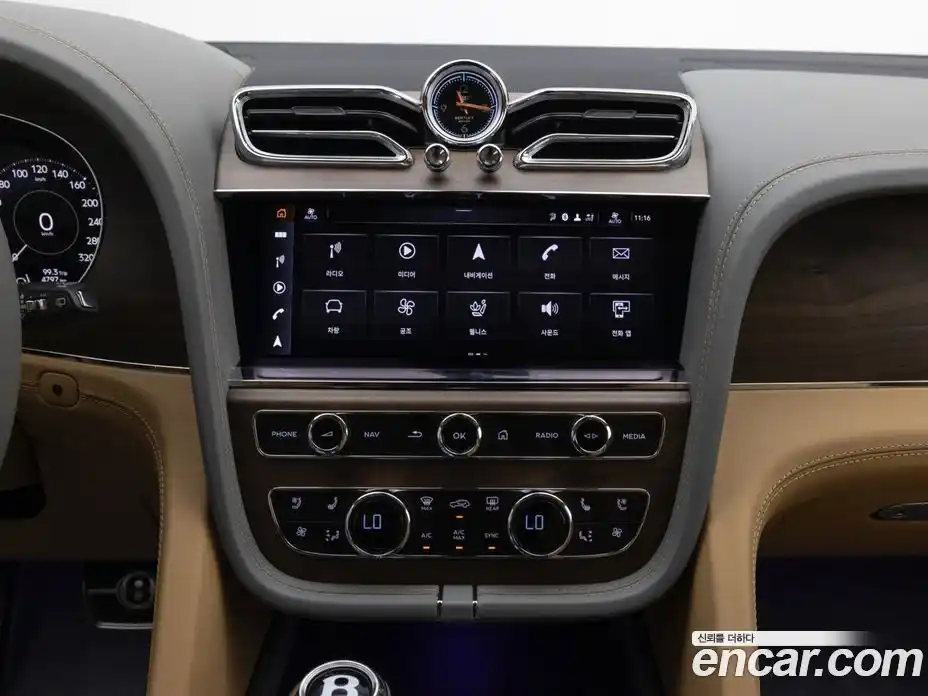 Bentley Bentayga 2025 4.0 автомат (гидро), фото 11 Bentley Bentayga 2025 4.0 автомат (гидро), фото 11