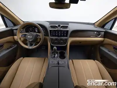 Bentley Bentayga 2025 4.0 автомат (гидро), миниатюра 6 Bentley Bentayga 2025 4.0 автомат (гидро), миниатюра 6