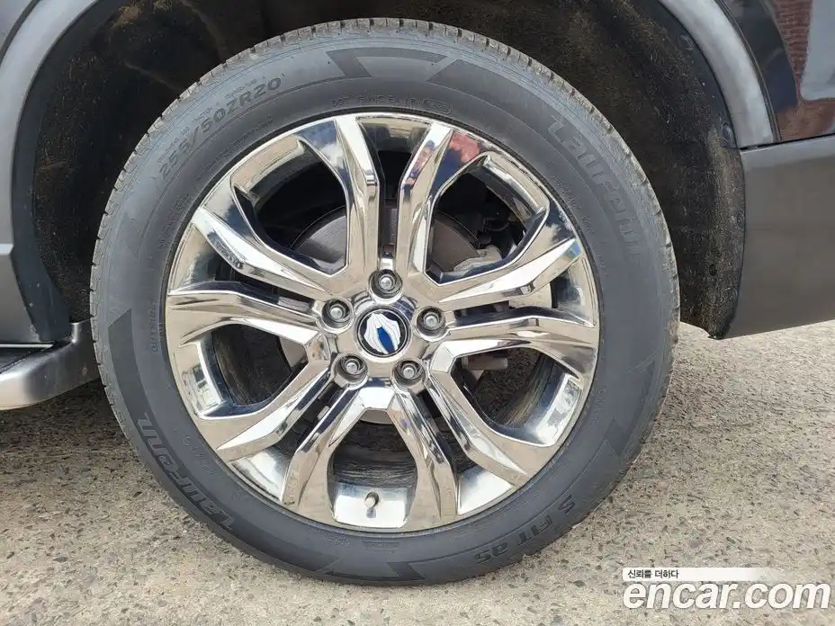 SsangYong Rexton 2019 2.2 автомат (гидро), фото 8
