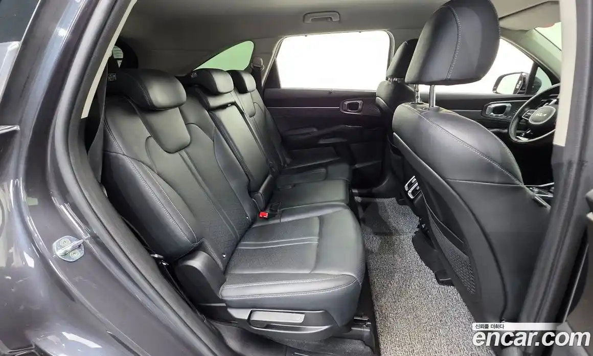 Kia Sorento 2022 2.5 автомат (гидро), фото 19