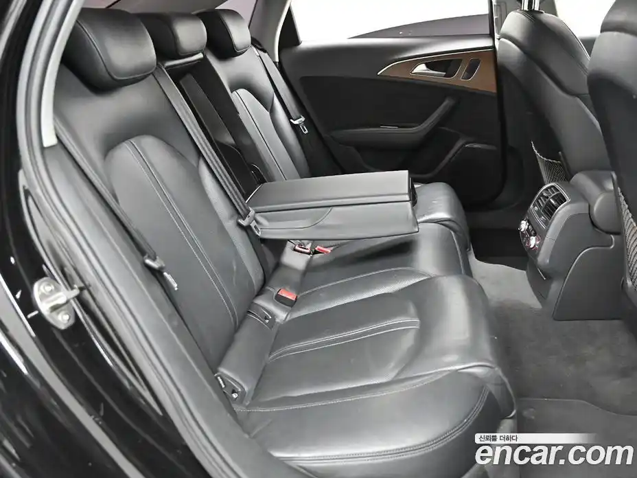 Audi A6 2016 3.0 автомат (гидро), фото 11
