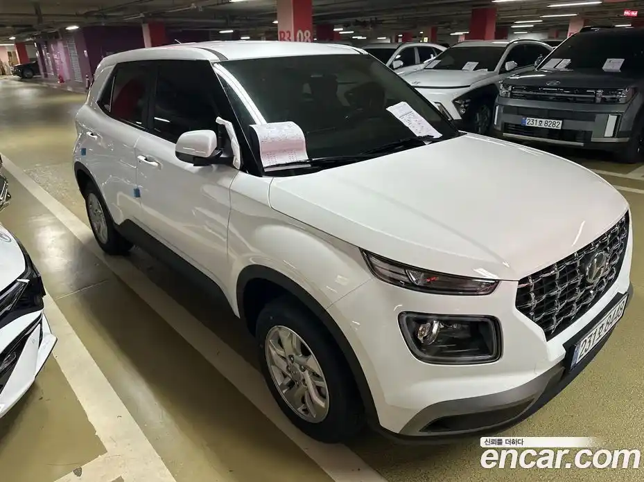 Hyundai Venue 2026 1.6 автомат (гидро), фото 3