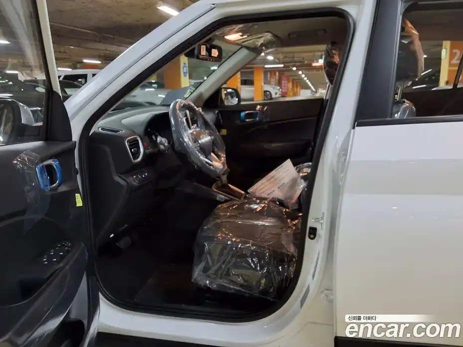 Hyundai Venue 2026 1.6 автомат (гидро), фото 6