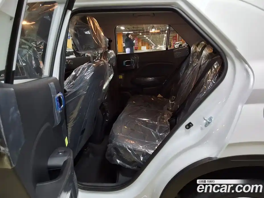 Hyundai Venue 2026 1.6 автомат (гидро), фото 8