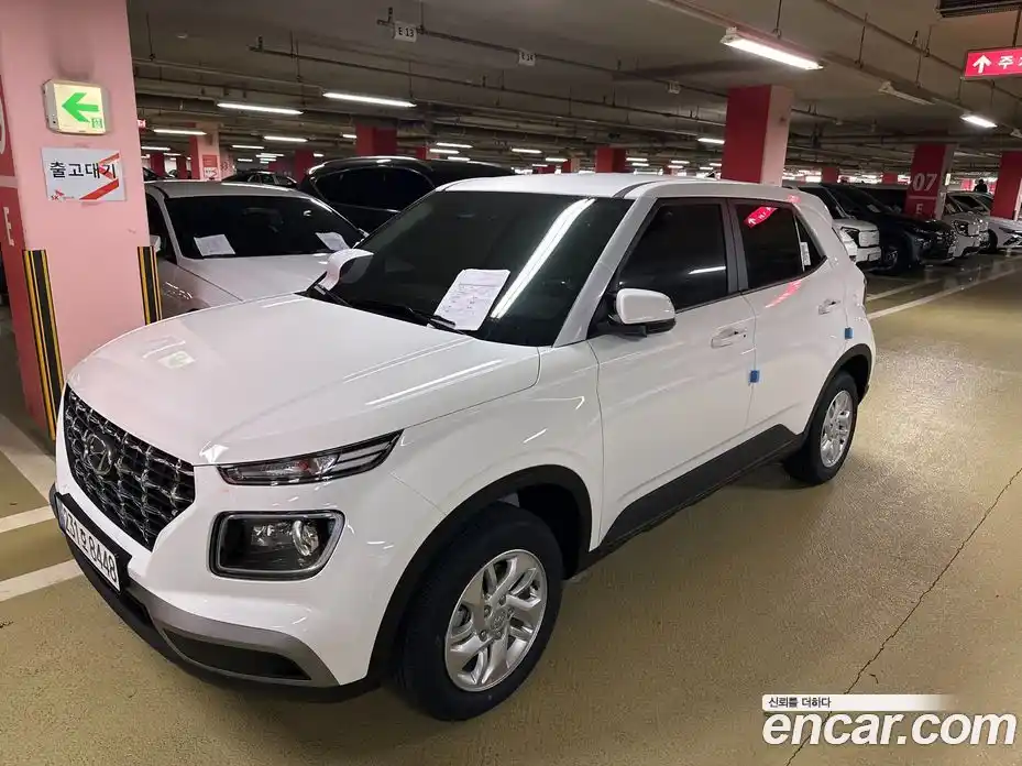 Hyundai Venue 2026 1.6 автомат (гидро), фото 9