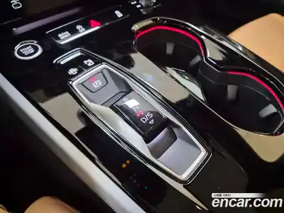 Audi A5 2025 2.0 автомат (гидро), миниатюра 9