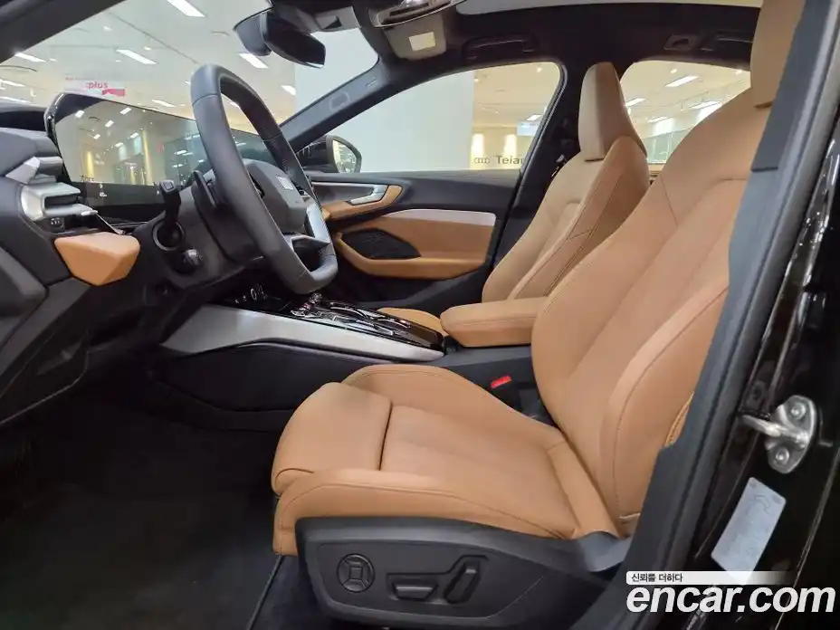 Audi A5 2025 2.0 автомат (гидро), фото 10
