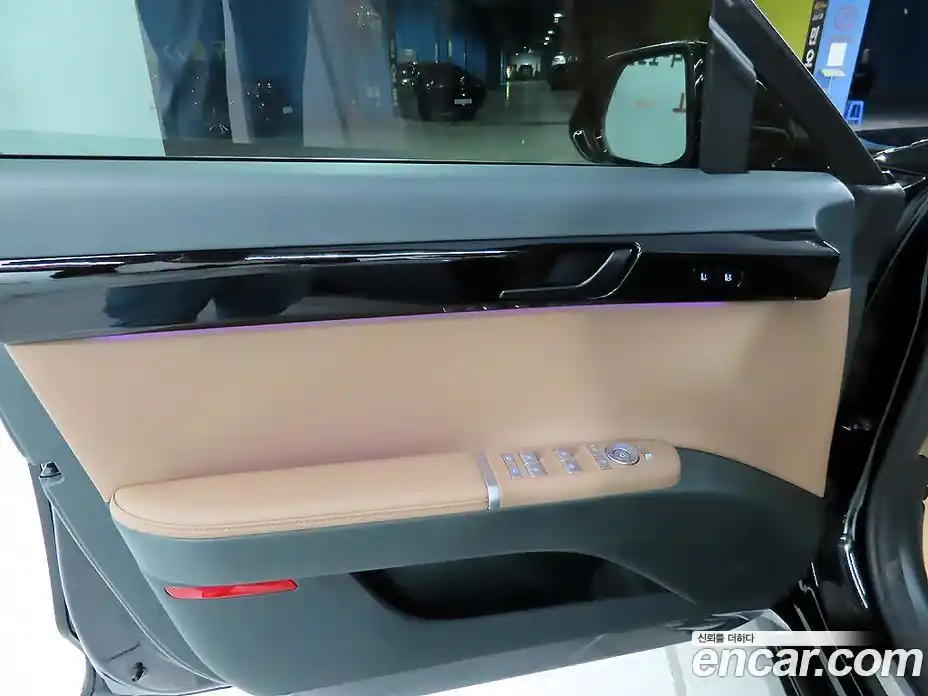 Hyundai Grandeur 2025 1.6 автомат (гидро), фото 15