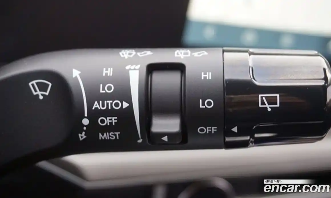 Hyundai Santa Fe 2025 2.5 автомат (гидро), фото 15
