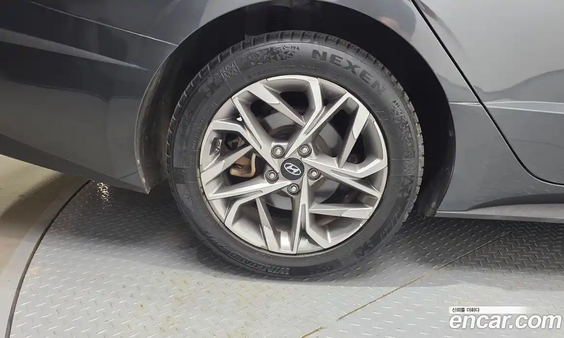 Hyundai Sonata 2021 2.0 автомат (гидро), фото 5