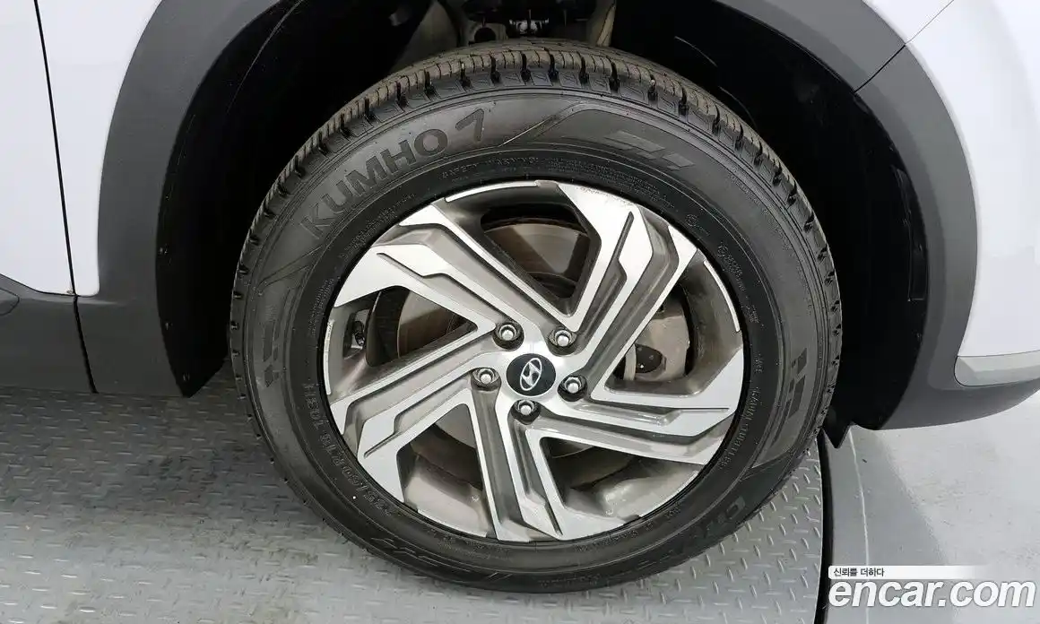 Hyundai Santa Fe 2022 2.5 автомат (гидро), фото 7