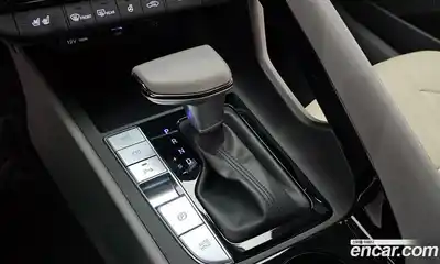 Hyundai Avante 2024 1.6 автомат (гидро), миниатюра 11