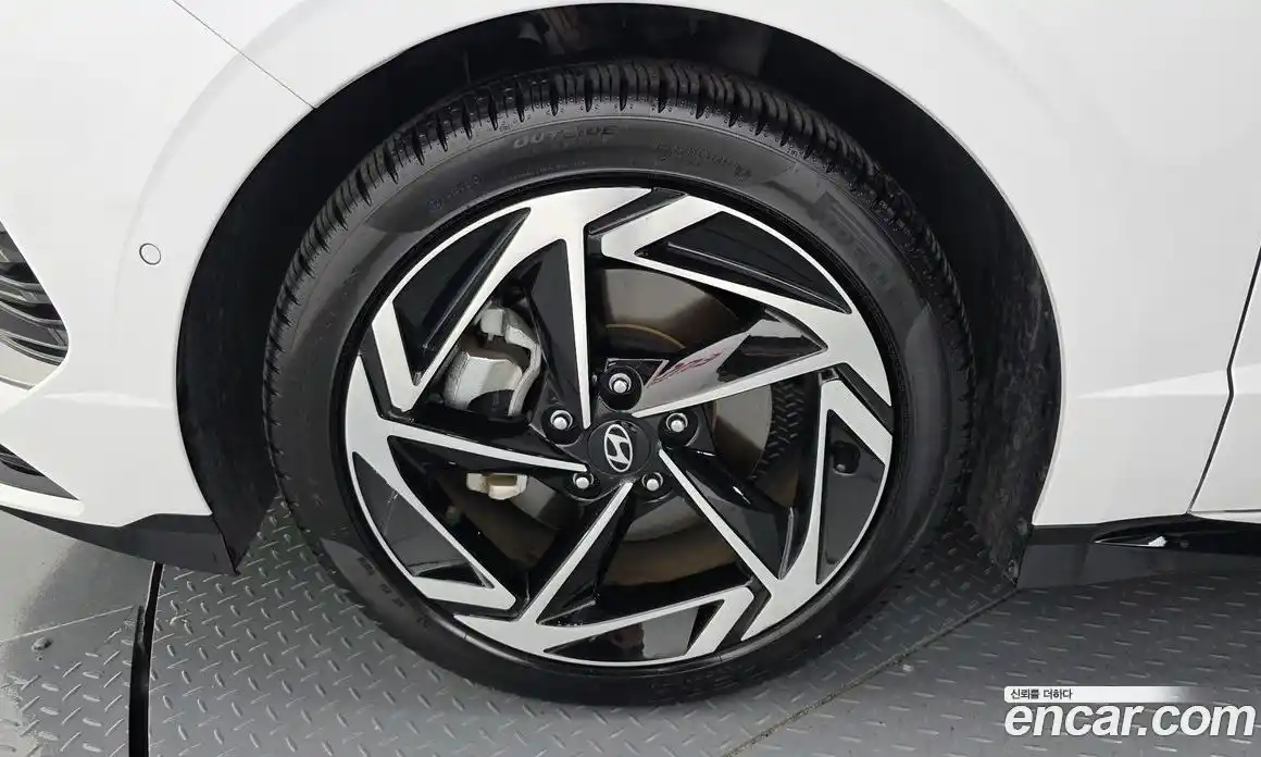 Hyundai Sonata 2025 2.0 автомат (гидро), фото 5