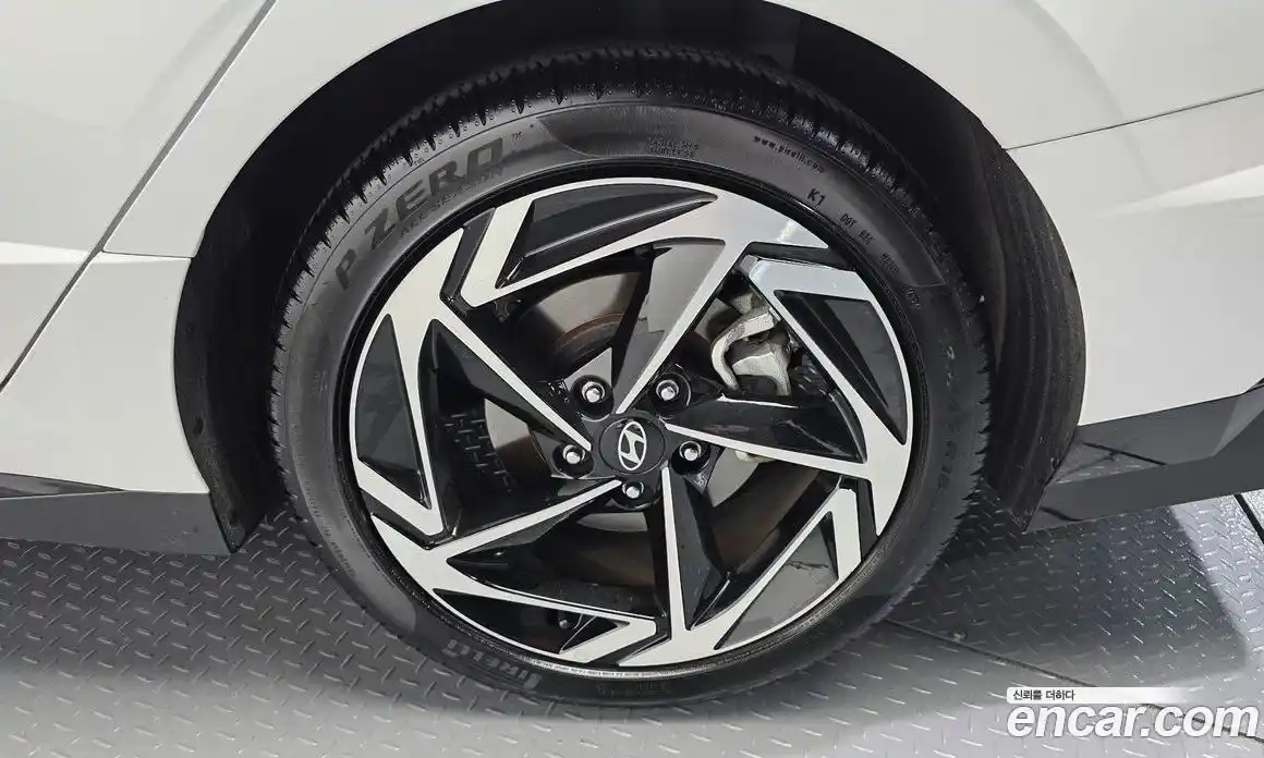 Hyundai Sonata 2025 2.0 автомат (гидро), фото 7
