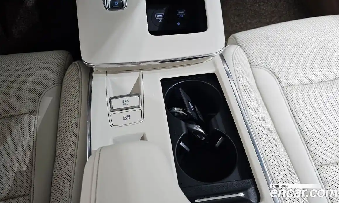Hyundai Grandeur 2021 2.5 автомат (гидро), фото 27